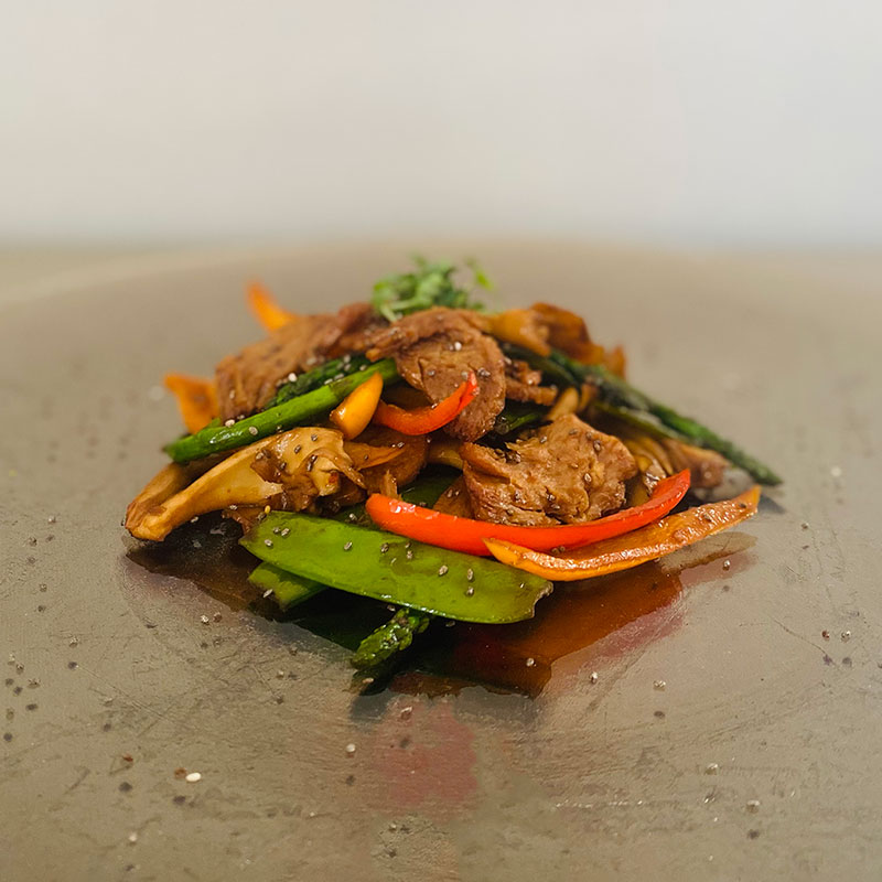 SoMeat Ginger Fried Vegetables with Oyster Mushrooms